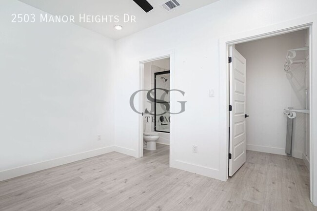 Building Photo - 2503 Mnr Hts Dr