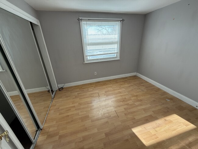 Building Photo - 419 Garden Ave