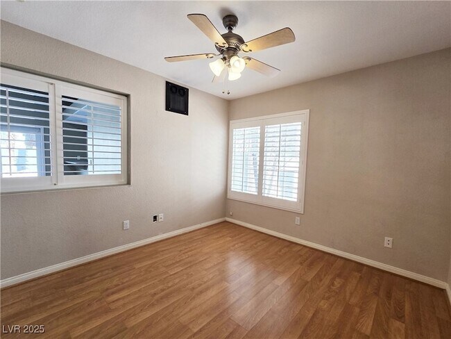 Building Photo - 2522 Furnace Creek Ave