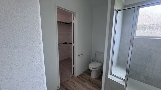 Building Photo - 15746 Harding Bend Dr