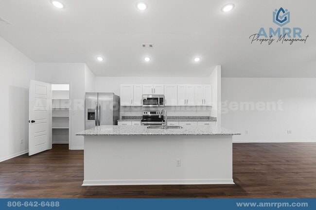 Building Photo - PROMOTION: $1299/MO OFF RENT FOR THE FIRST 3 MONTHS!!