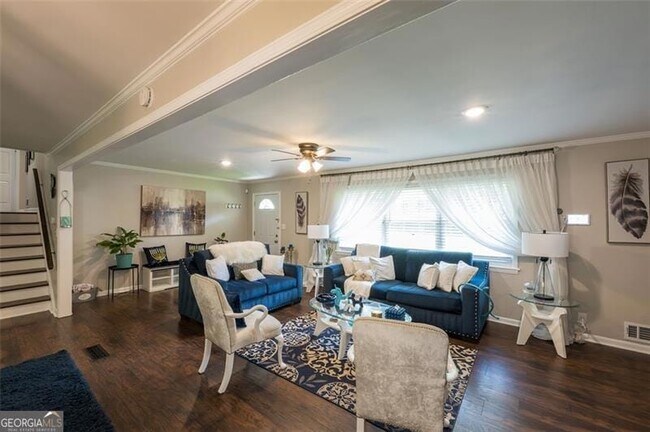 Building Photo - 1025 Hilburn Dr SE