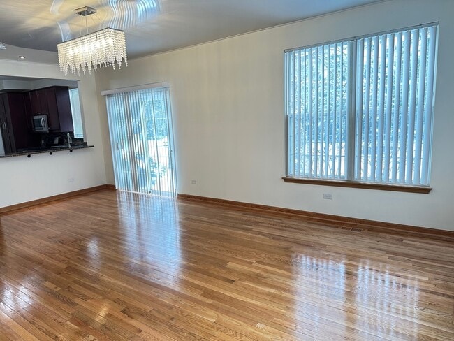 Building Photo - 690 Mill Cir