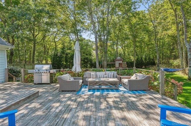 Building Photo - 14 Hildreth Rd S