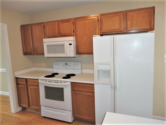 Building Photo - 4805 Adams Ridge Dr