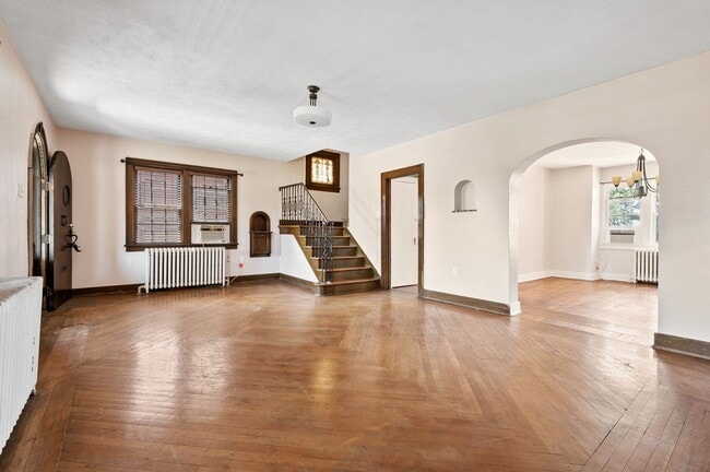Building Photo - 3846 Brownsville Rd