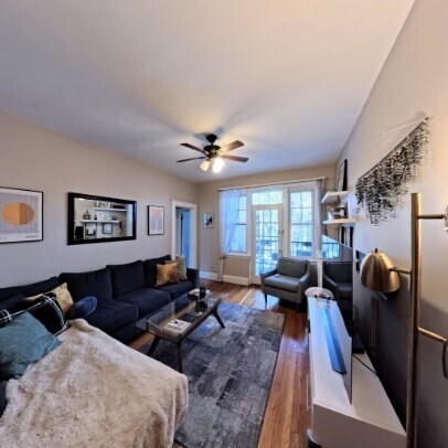 Building Photo - 35 Mt Hood Rd