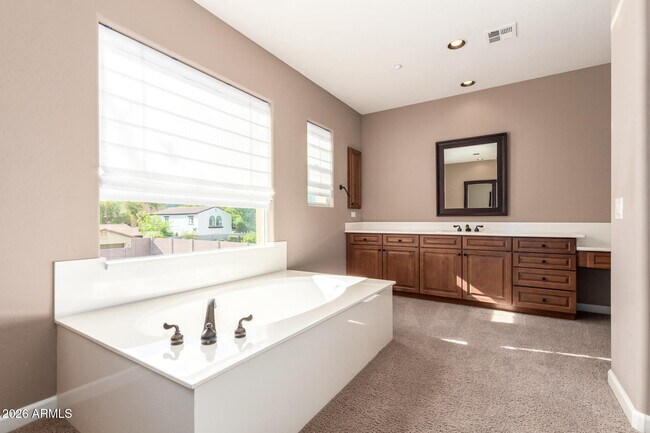 Building Photo - 20927 W Main St