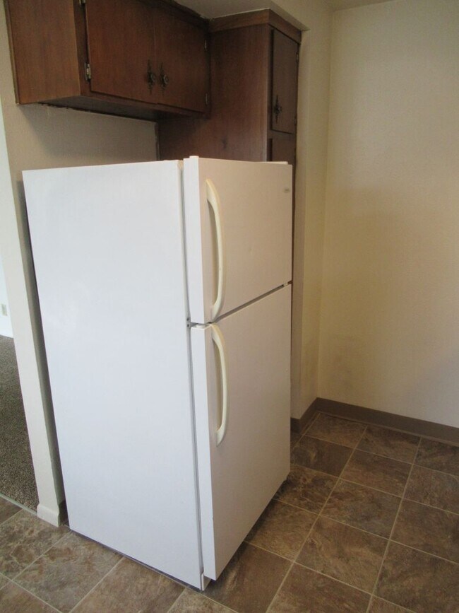 Building Photo - One Bedroom Apartment by Bush Park