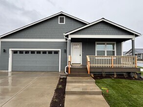 Building Photo - Newly Constructed Four Bedroom Home