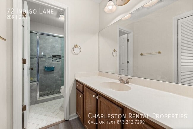 Building Photo - 72 Indigo Ln