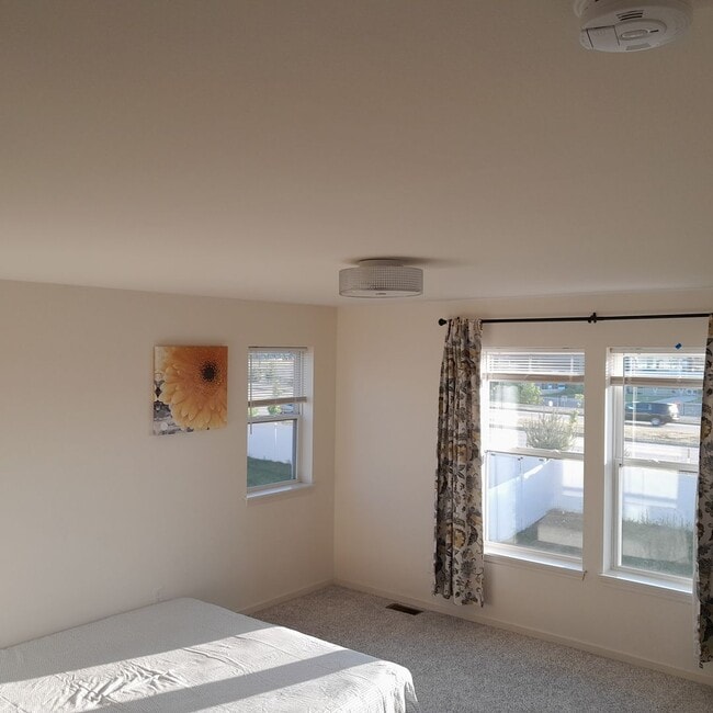 Building Photo - 172 Caraway Pl