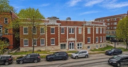 Building Photo - 40 North St