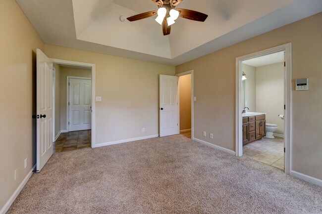 Building Photo - 2924 Brewster Drive