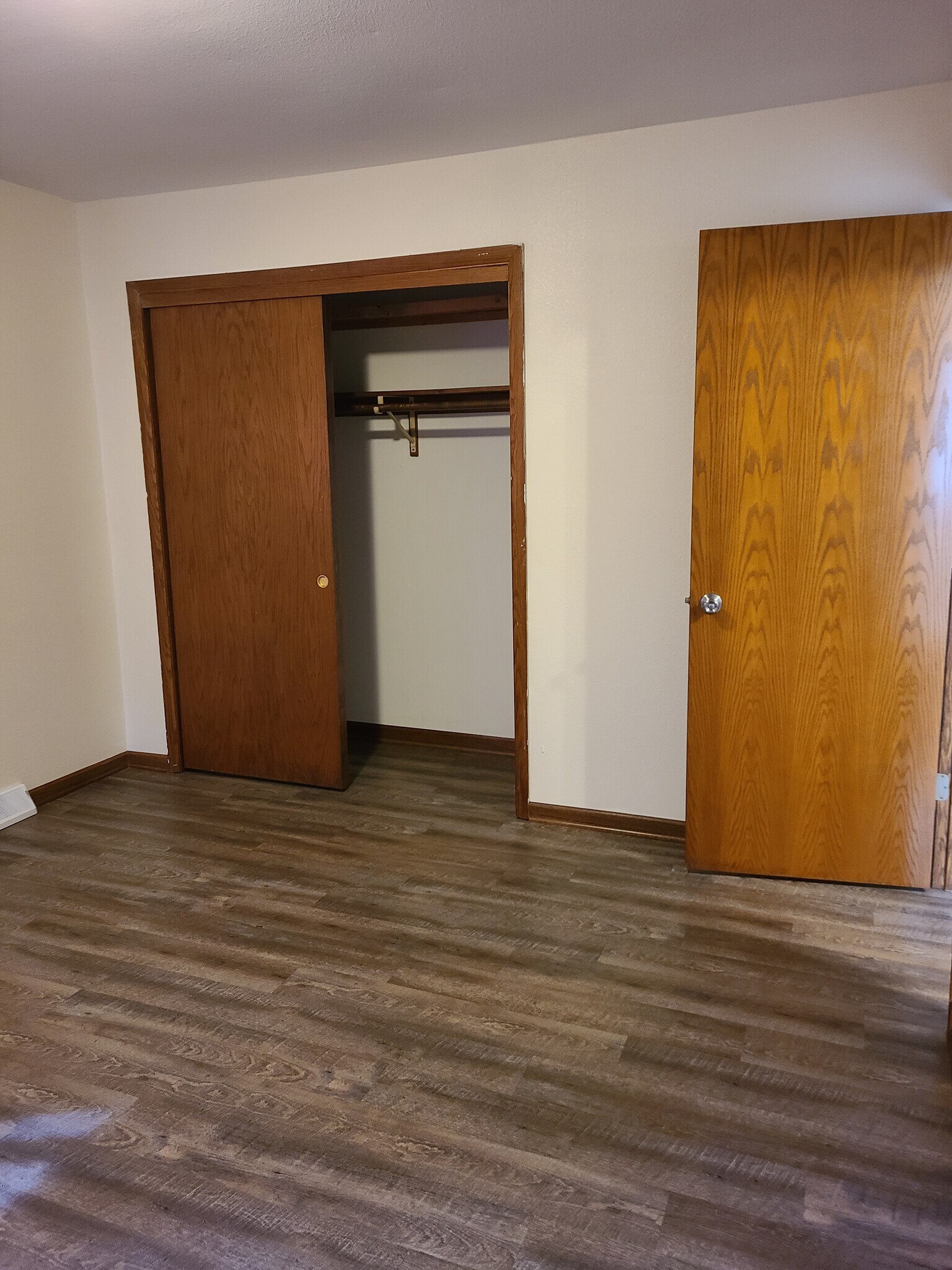 Upper Bedroom - 217 S Water St