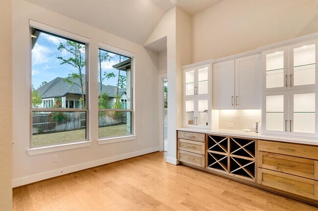 Building Photo - 279 Rivus Overlook Dr