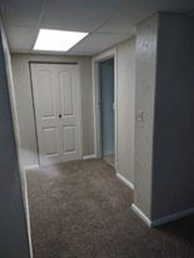 Building Photo - 306ALUM