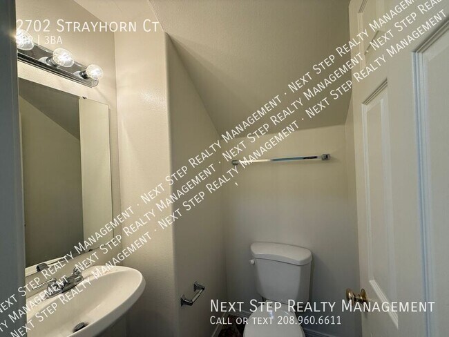 Building Photo - 2702 Strayhorn Ct