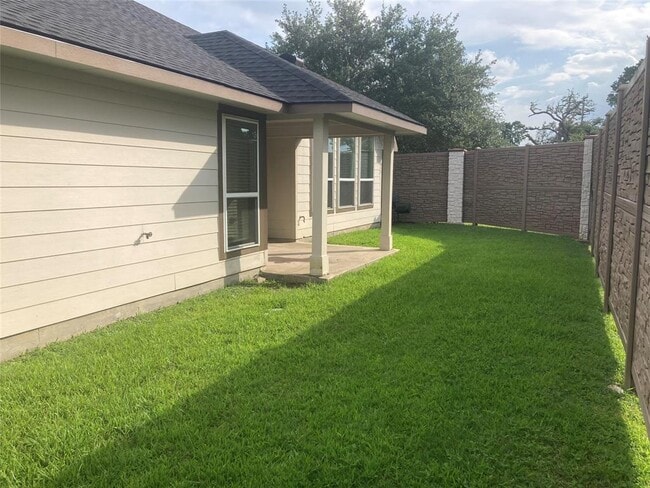 Building Photo - 6422 St Bernadette Dr