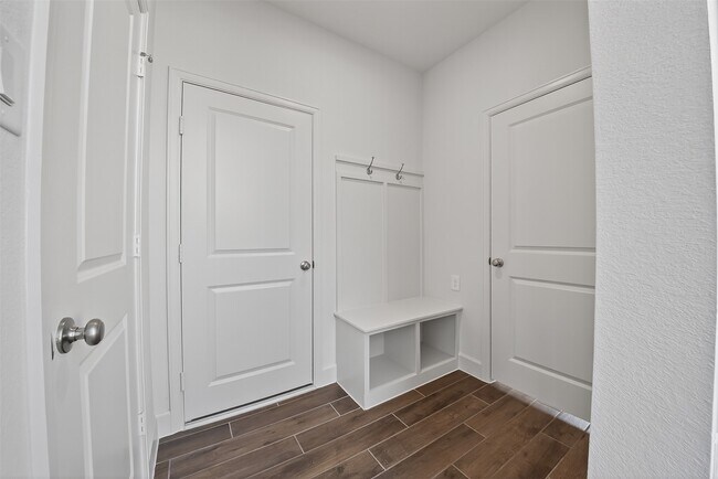 Building Photo - 27206 Butterfly Mint Ln