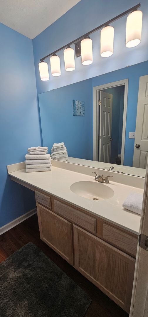 Building Photo - -First-Floor End-Unit | Fully Furnished 2B...