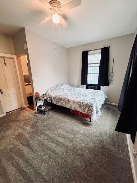 Building Photo - 2515 S St