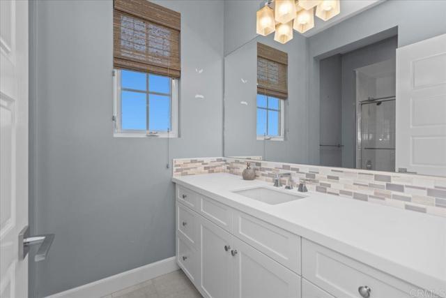 Building Photo - 1048 Quartz St