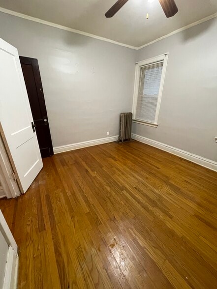 Building Photo - 6945 S Calumet Ave