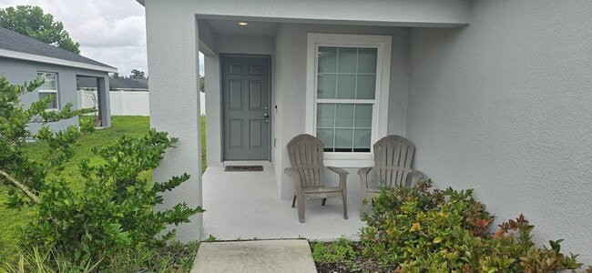 Building Photo - Welcome to your new home in Chapel Creek!