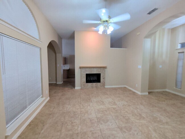 Building Photo - 4819 Brady Ct