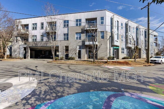 Building Photo - 1600 Fulton Ave
