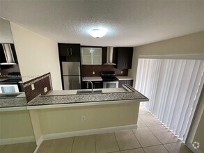Building Photo - 870 Blue Ridge Cir