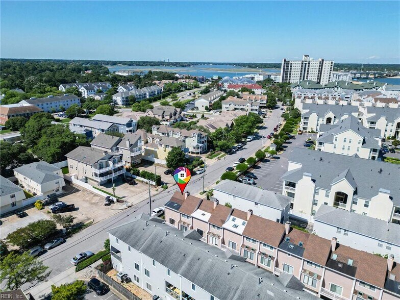 Building Photo - 2301 Beach Castle Ln
