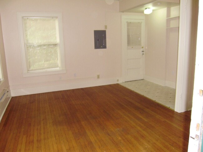 Interior Photo - Summit Terrace