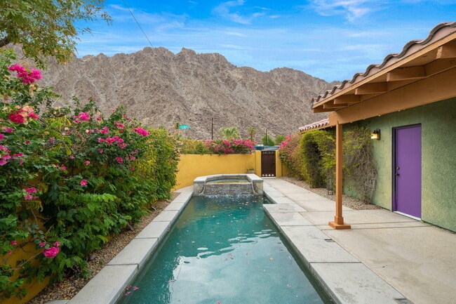 Building Photo - 51980 Avenida Cortez