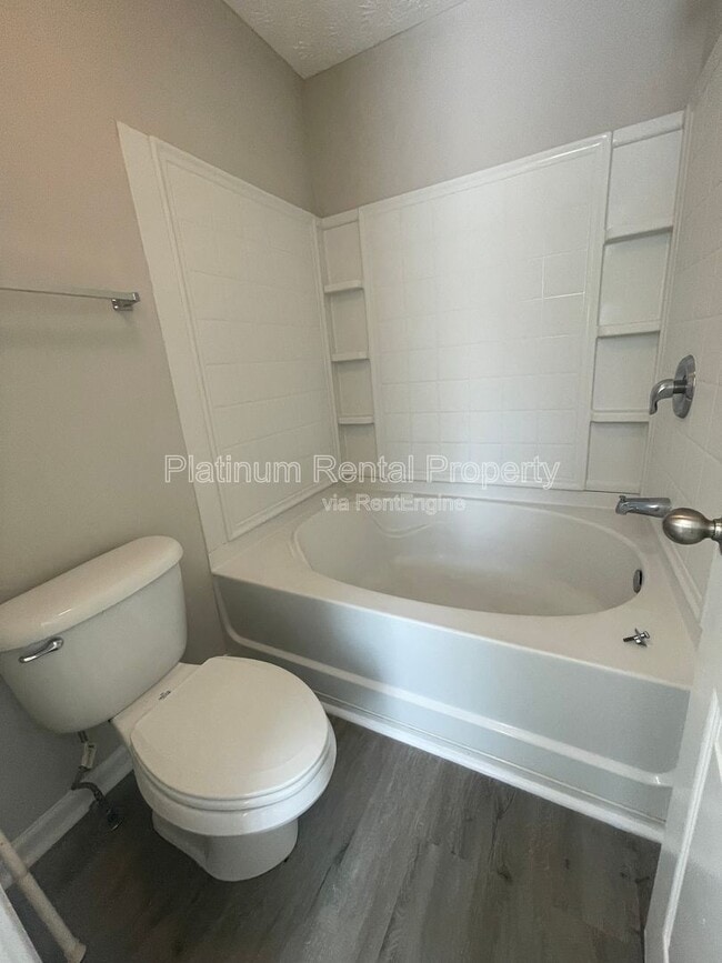 Building Photo - 2355 Bigwood Trail