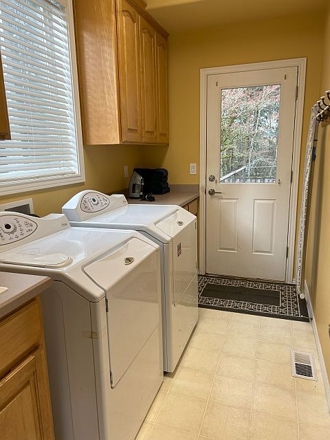 Building Photo - 13295 SE Sunsprite Ct