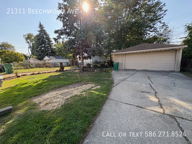 Building Photo - 21311 Beechwood Ave