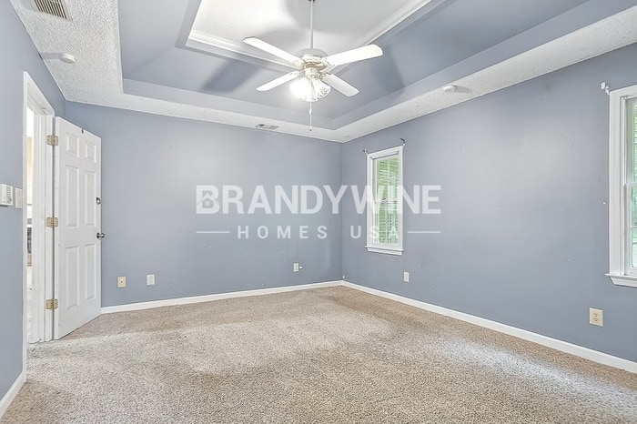 Building Photo - 205 Oak Shores Dr