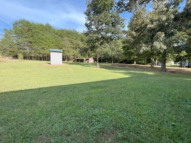 Building Photo - 168 Cantrell Farm Rd