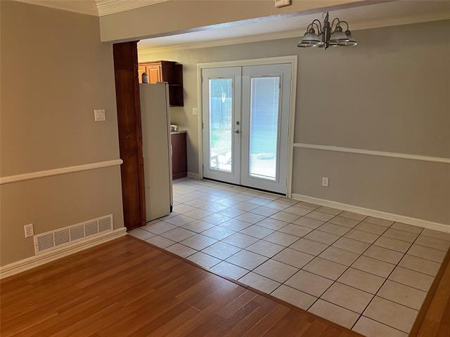 Building Photo - 5913 Hanson Dr