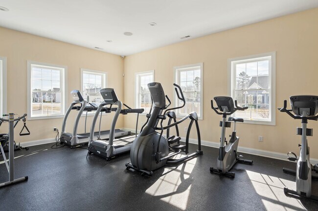 Building Photo - 383 Scranton Ln