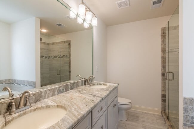 Building Photo - 254 Hutch Ct