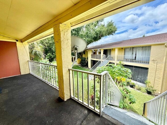 Building Photo - 7612 Camarina Calle