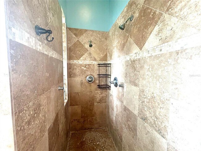 Building Photo - 10662 Crystal Springs Ct