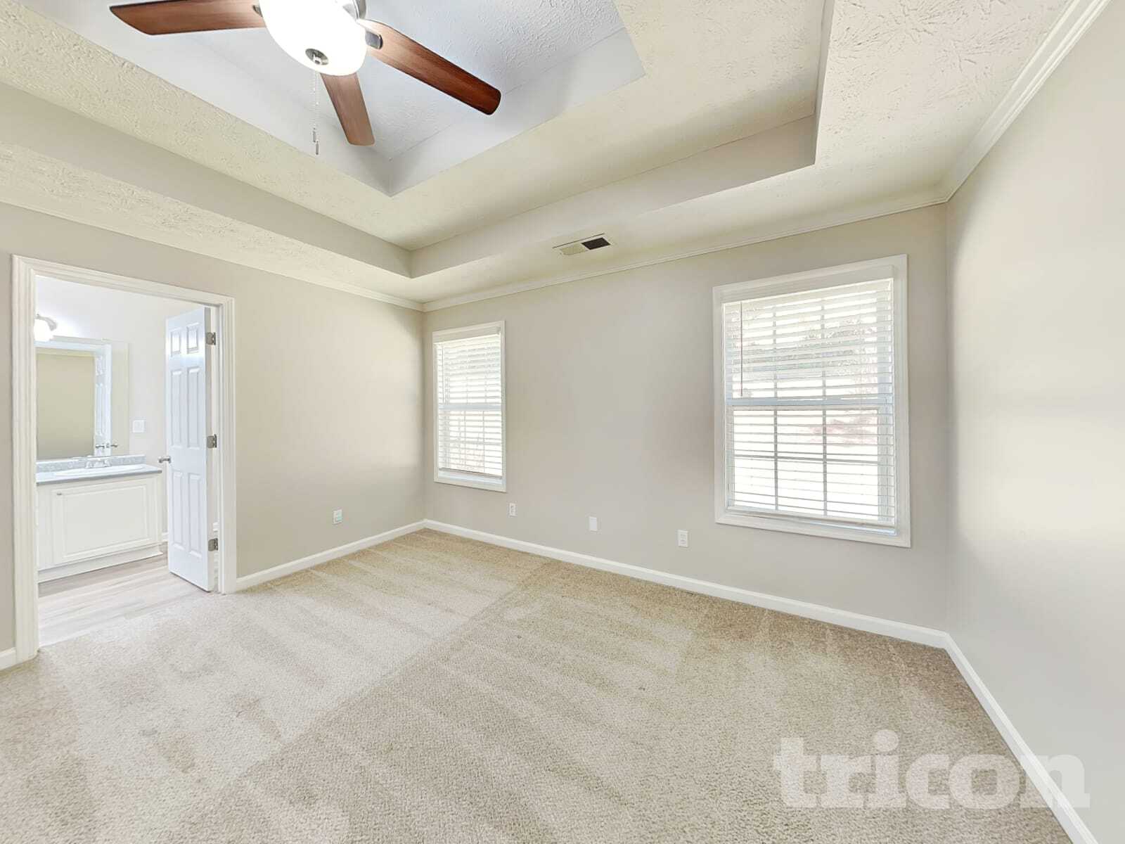 Building Photo - 210 Shenandoah Dr