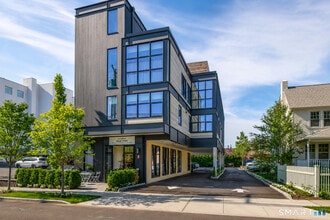 Building Photo - 116 Sherman St