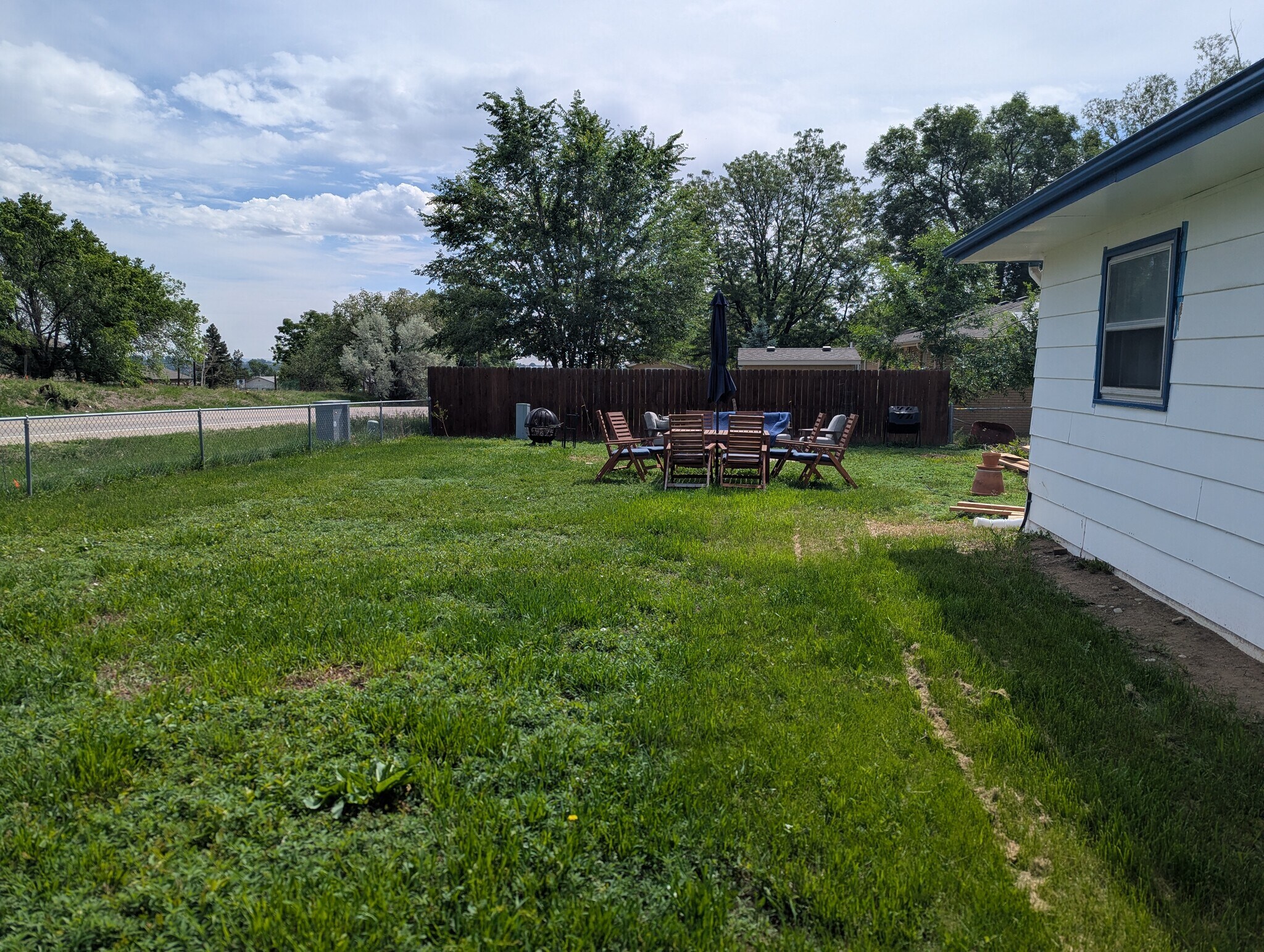 Building Photo - 6600 Debra Dr