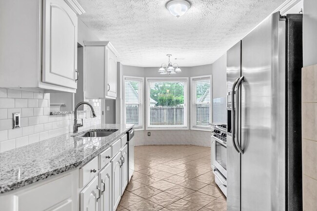 Building Photo - 825 Chatham Park Dr SW
