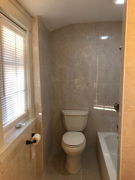 Building Photo - 61 Hadwen Rd